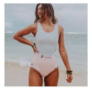 NWT Albion Island Fever One Piece